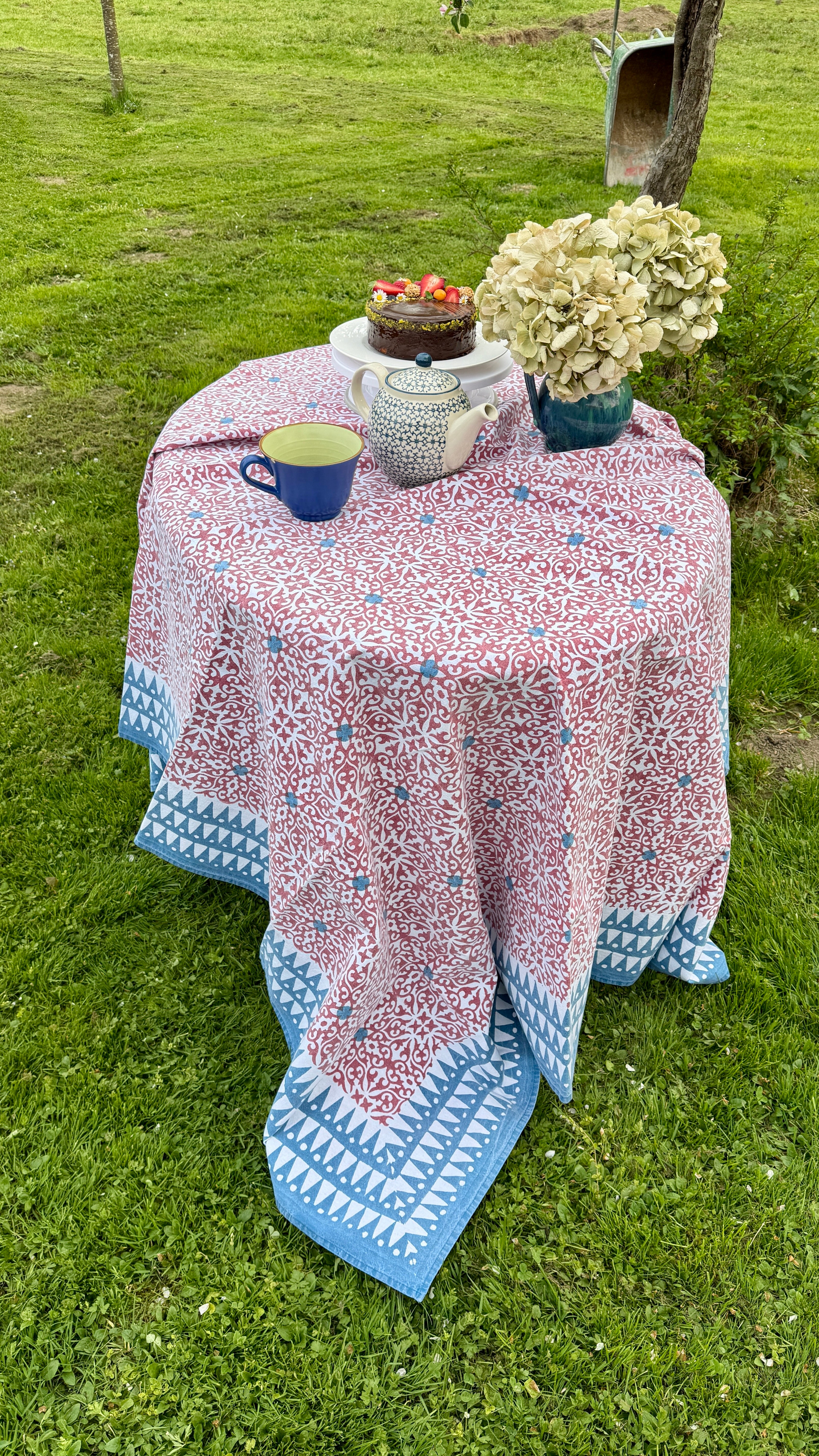 Tablecloth Star Red