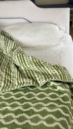 Wave Quilt Green/Green