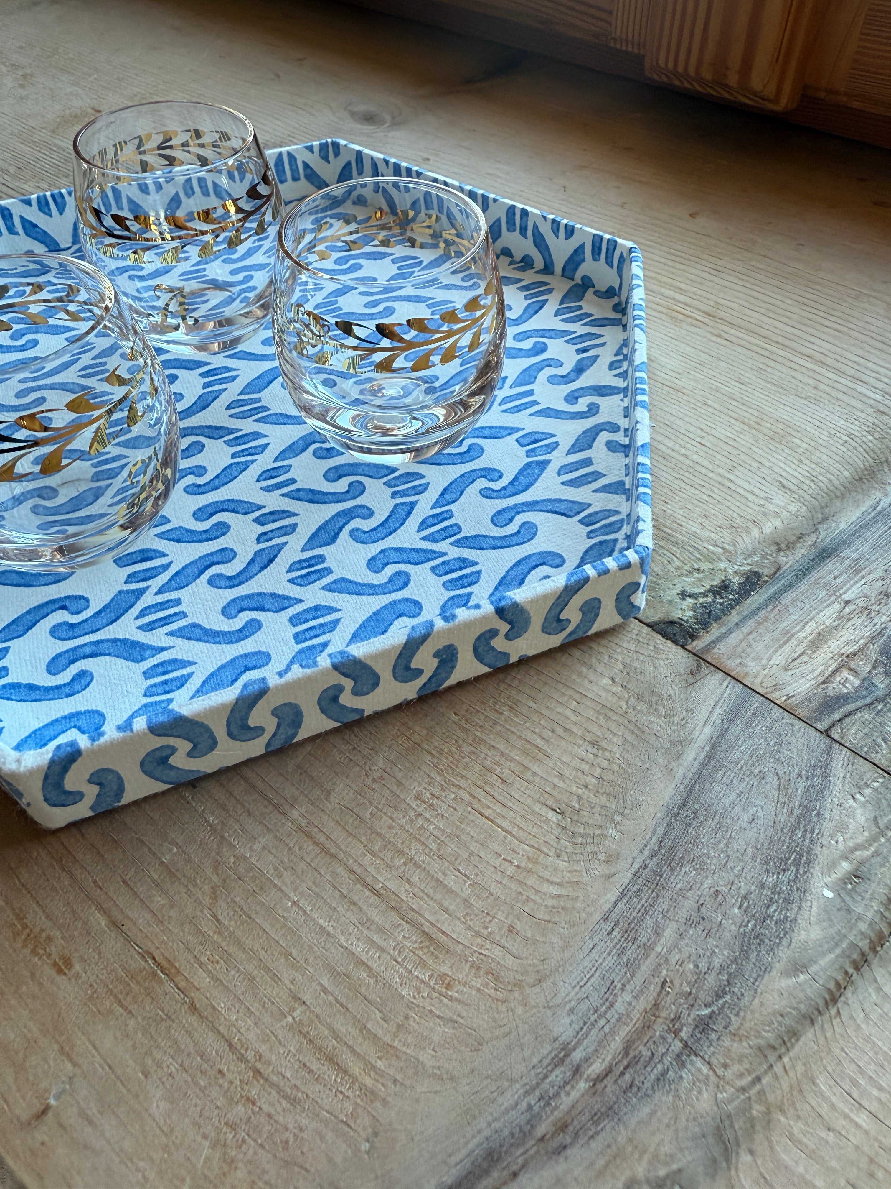 Tablett Set Hexagon Ikat Blau