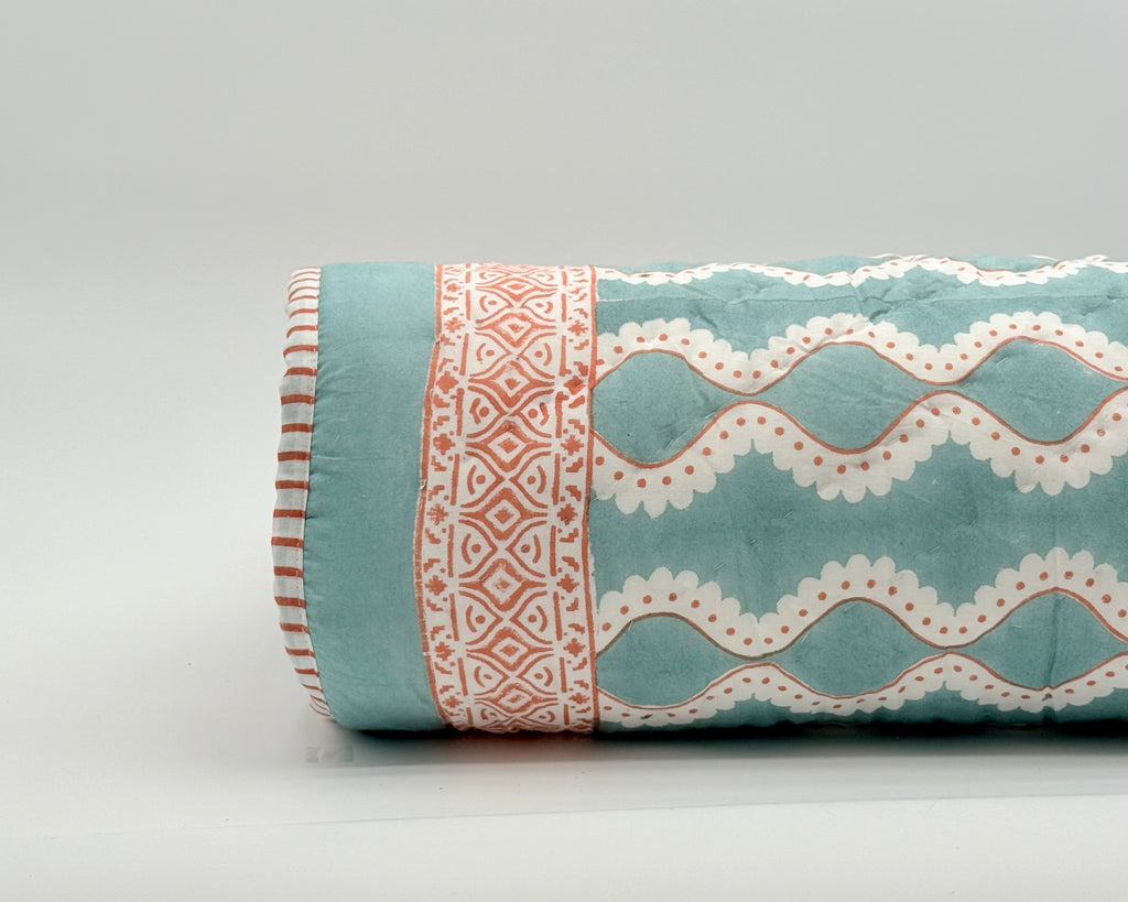 Wave Quilt Light Blue