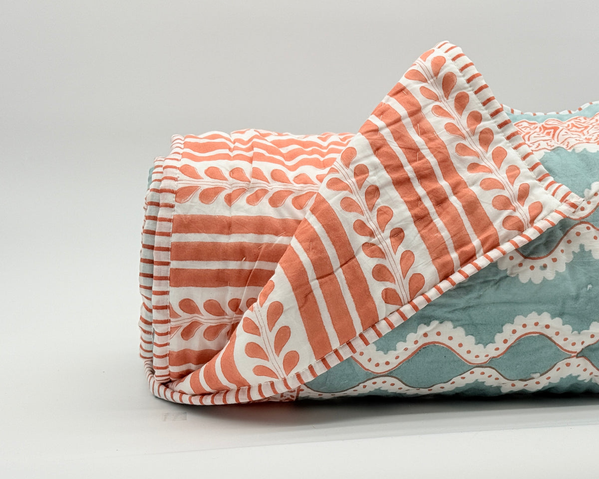 Wave Quilt Light Blue