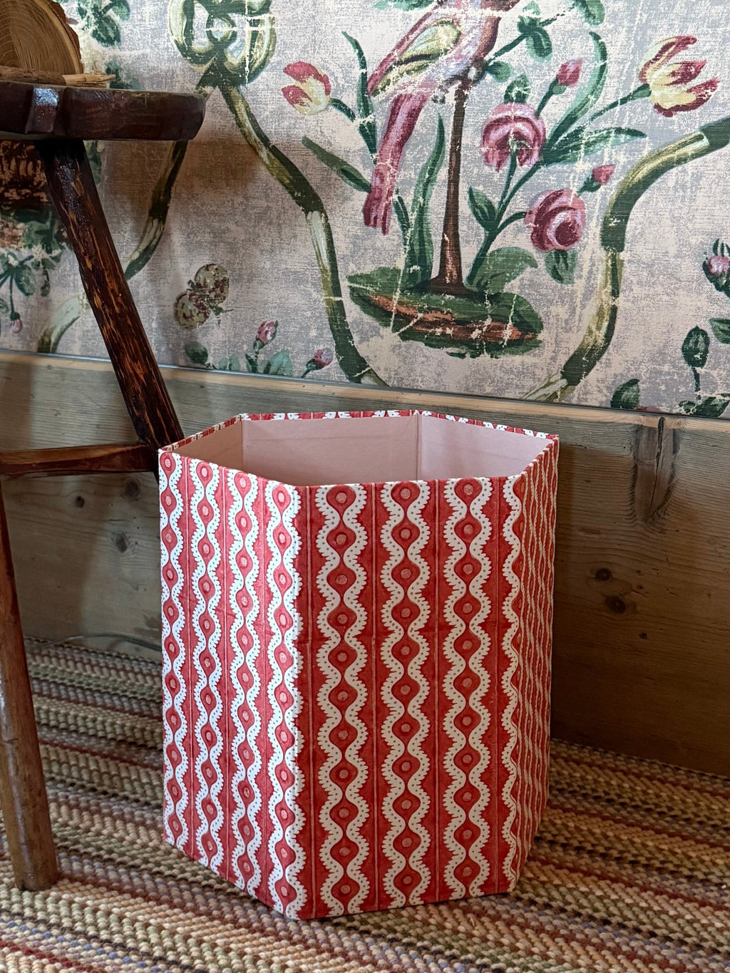 Waste Paper Bin Wave Red