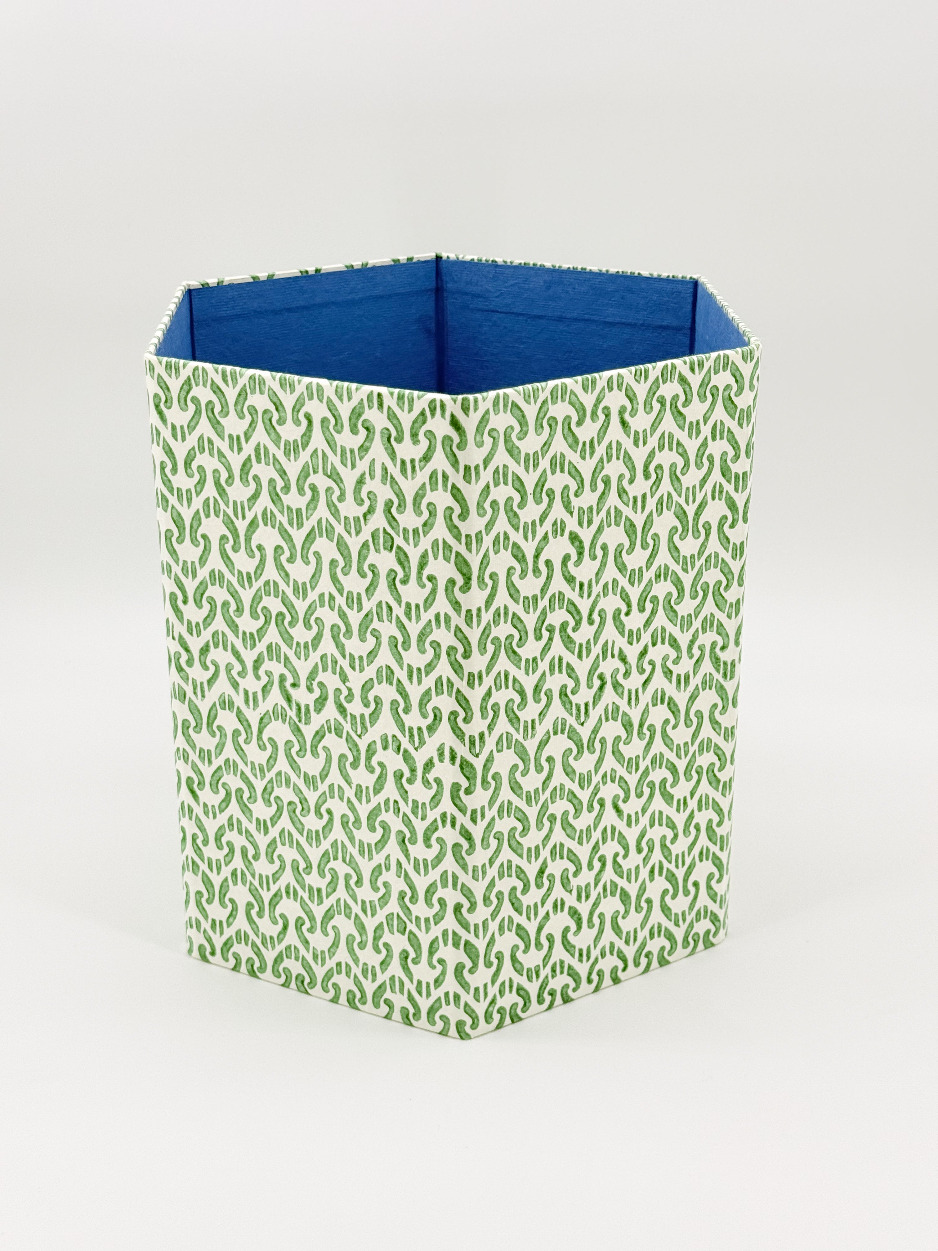 Papierkorb Ikat Grün